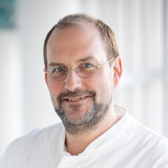 Dr. Georg Aumann